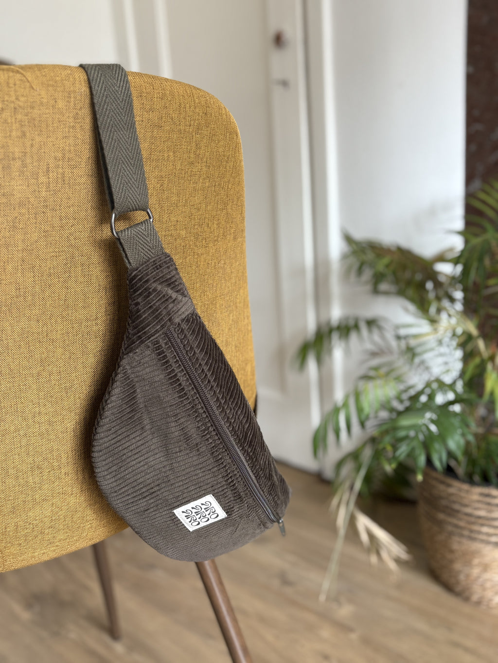 FANNY PACK CORDUROY
